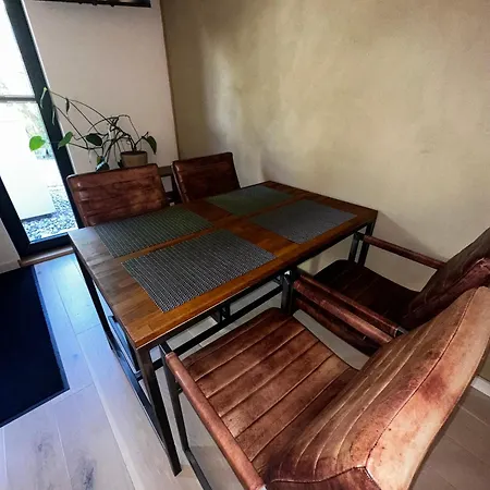 Stenja - Made Of Wood * Drezda