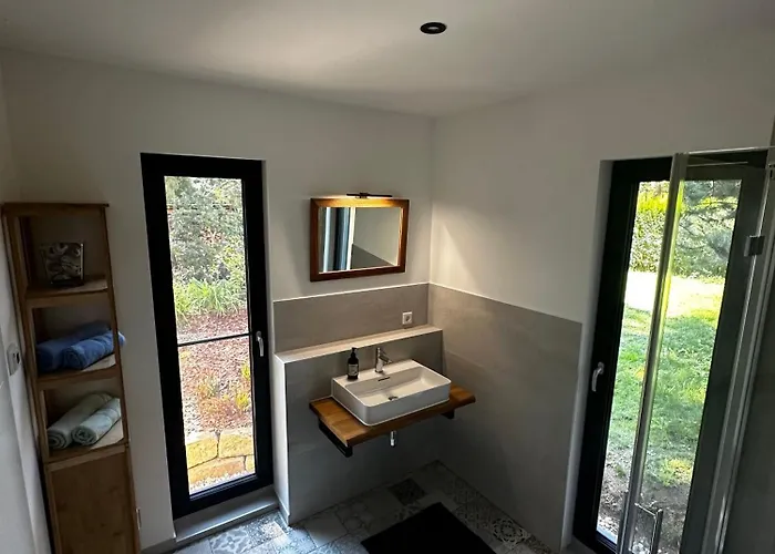 Stenja - Made Of Wood דרזדן