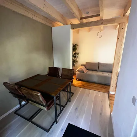 Appartamento Stenja - Made Of Wood Dresda